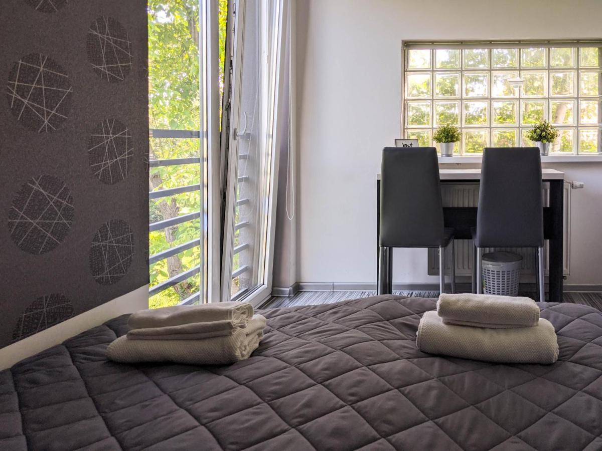 Park Apartament Rzeszów Esterno foto