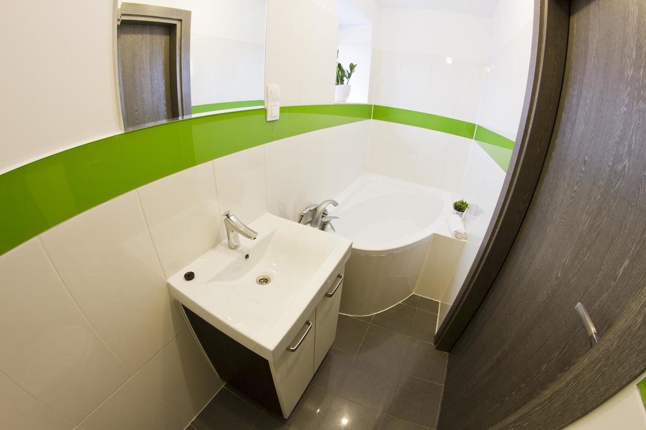 Park Apartament Rzeszów Esterno foto